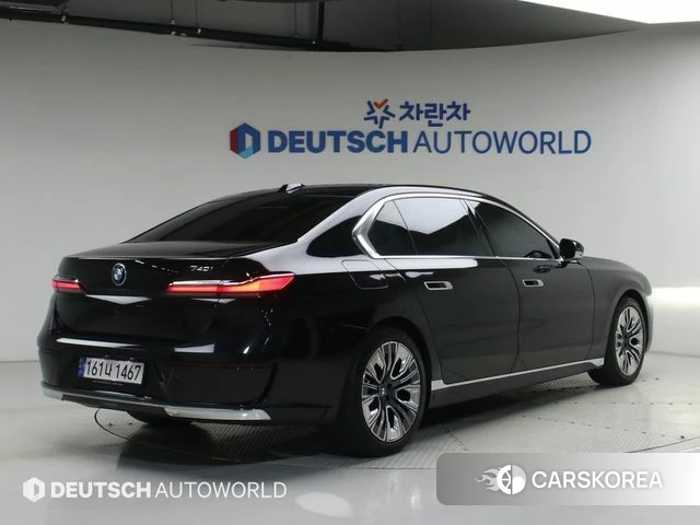 BMW 7 Series (G70) id 4656384 из Кореи 12