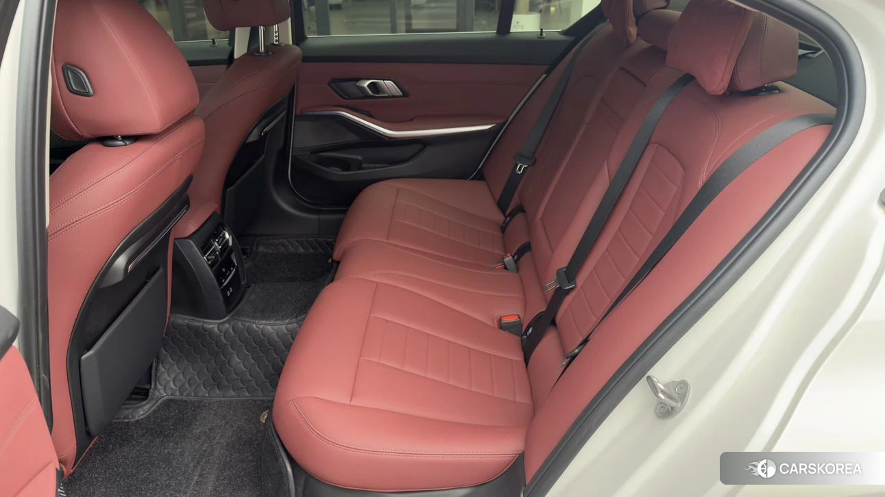 BMW 3 series 2021 Белый из Китая, фото 2
