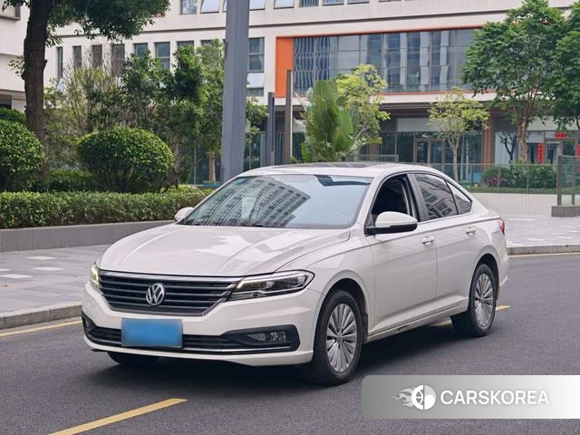 Volkswagen Lavida 2021 Белый из Китая, фото 2