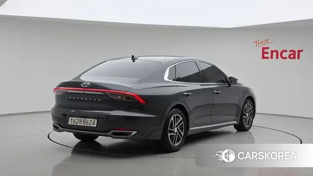 Hyundai The New Grandeur IG id 3621636 из Кореи 12