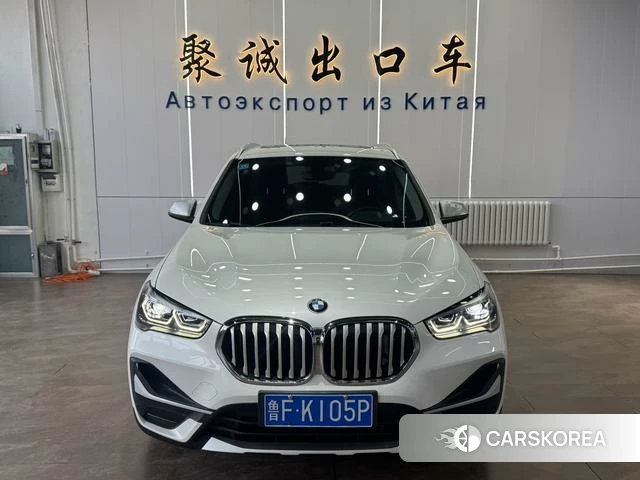 BMW X1 2021 Белый из Китая, фото 2