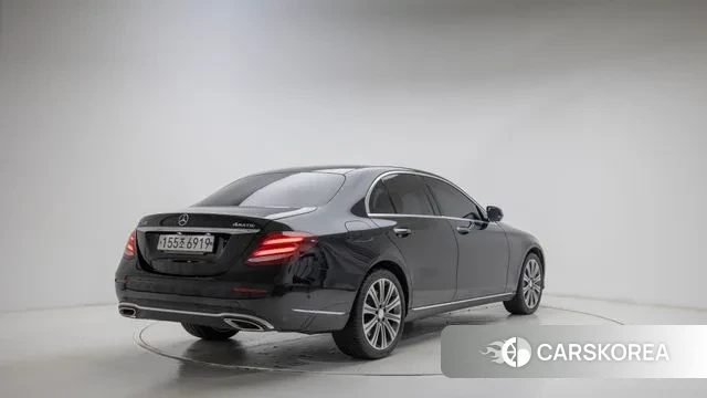 Mercedes-Benz E-Class W213 id 3754195 из Кореи 12
