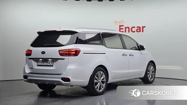 Kia The New Carnival id 3509601 из Кореи 12