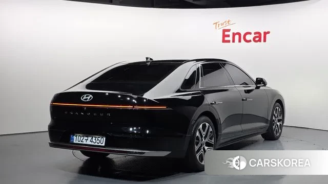 Hyundai Grandeur (GN7) id 3740172 из Кореи 12