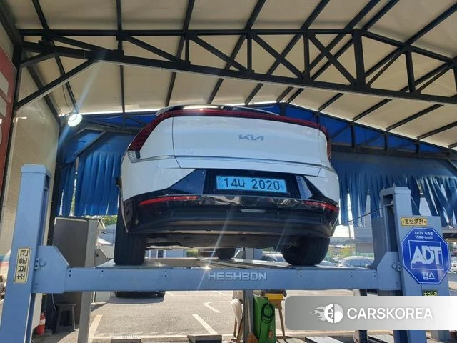 Kia EV6 2021 Белый из Кореи, фото 2