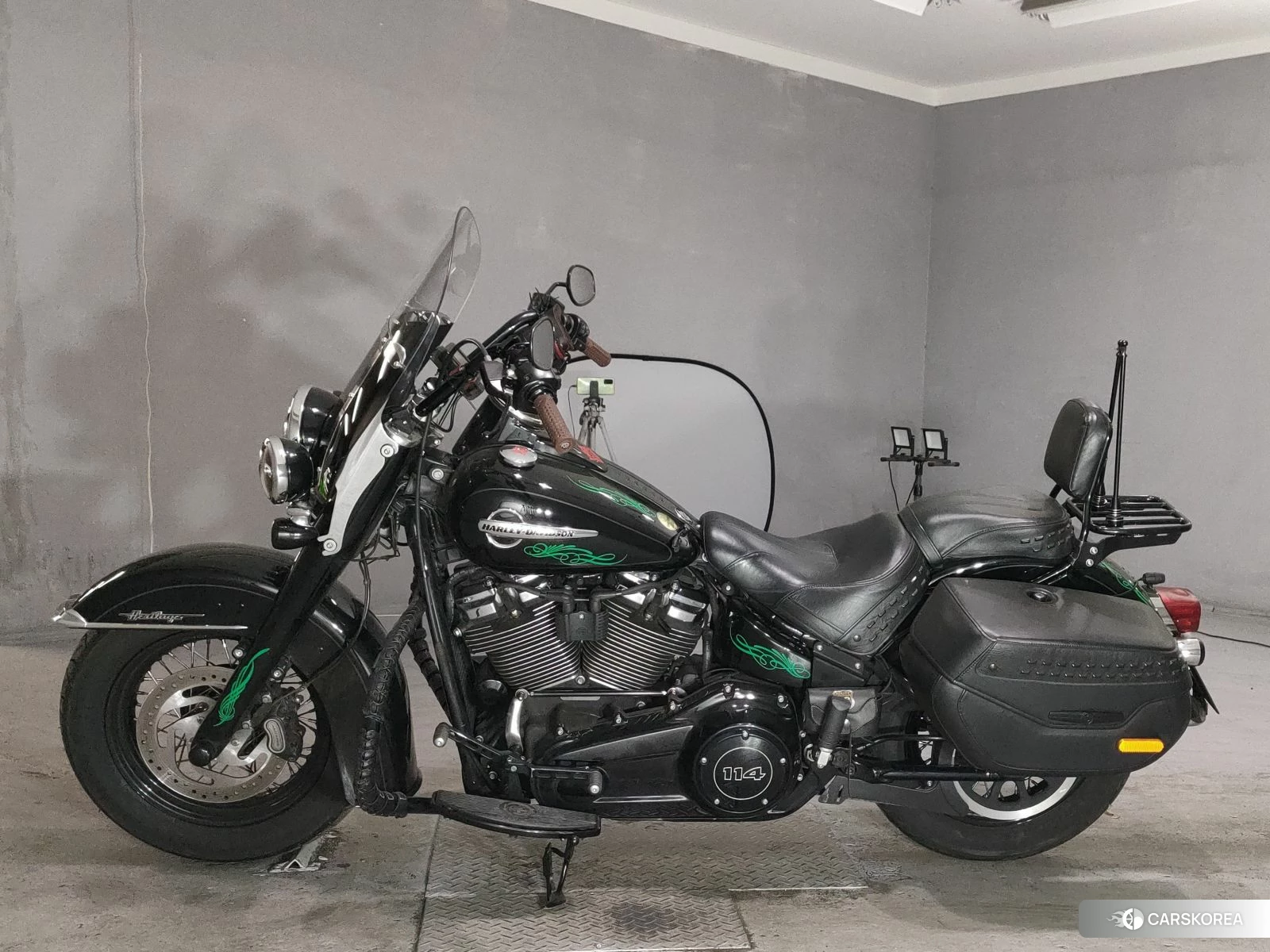 Проданный Harley-Davidson Softail Heritage Classic FLHCS1870 2018 из Японии