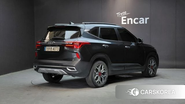 Kia Seltos id 4696962 из Кореи 12