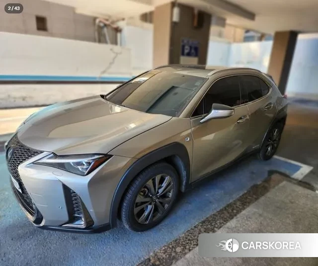 Lexus UX250h id 3476663 из Кореи 8