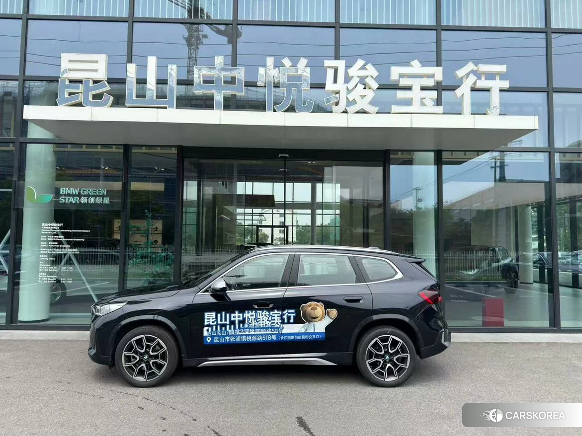 BMW X1 2023 Черный из Китая, фото 4