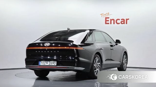 Hyundai Grandeur Hybrid (GN7) id 4469374 из Кореи 12