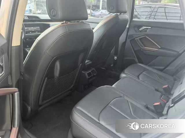 Audi Q3 2023 Белый из Китая, фото 2