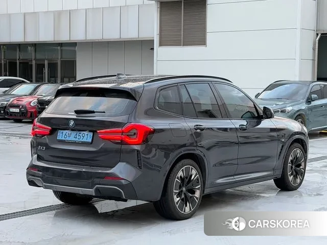 BMW iX3 2023 Серый из Кореи, фото 3