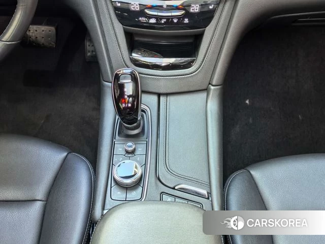Cadillac XT6 id 4213614 из Китая 8