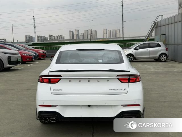 Geely Automobile Xingrui 2026 Белый из Китая, фото 2