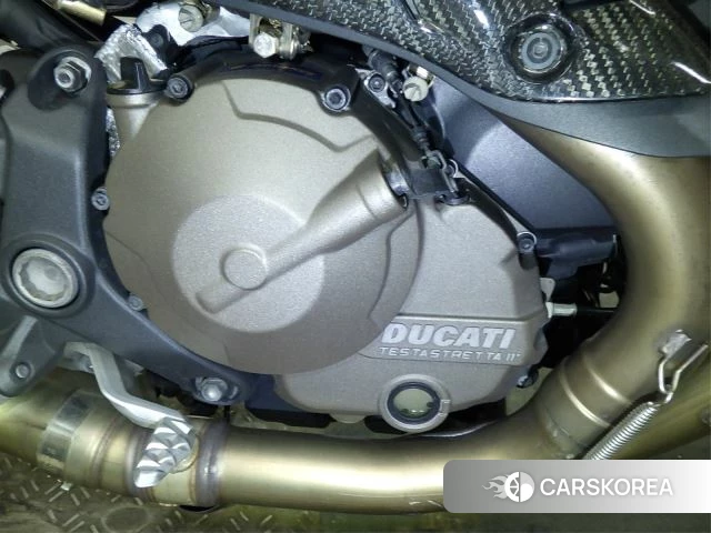 Проданный Ducati MONSTER 821 id 3995083 из Японии, фото 12