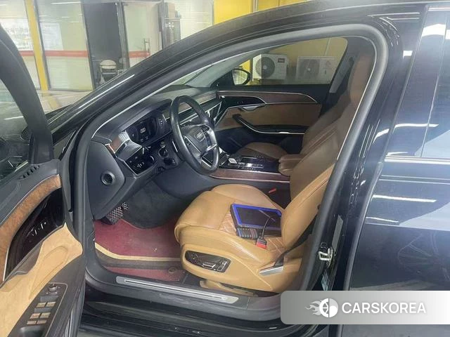 Audi A8 2021 Черный из Китая, фото 6