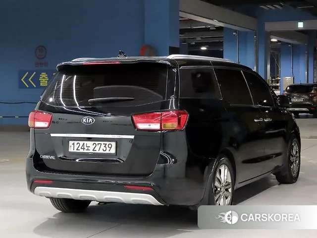 Kia All New Carnival id 3485147 из Кореи 12