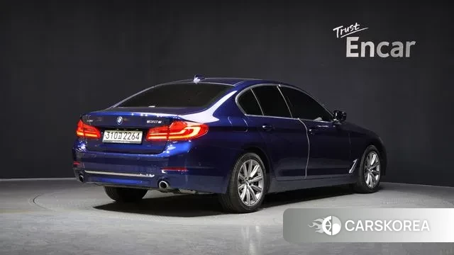 BMW 5 Series (G30) id 3631138 из Кореи 12