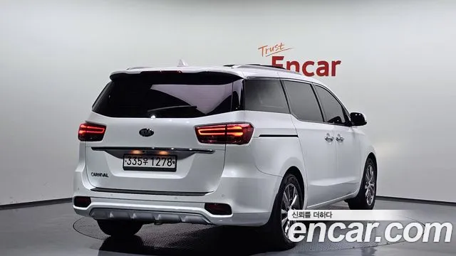 Kia The New Carnival id 2595213 из Кореи 12