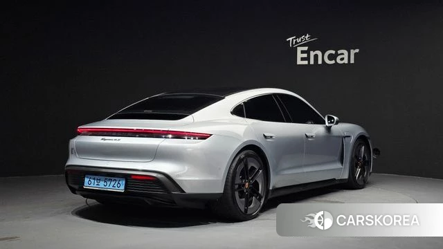 Porsche Taycan id 4354024 из Кореи 12