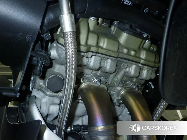 Engine photo