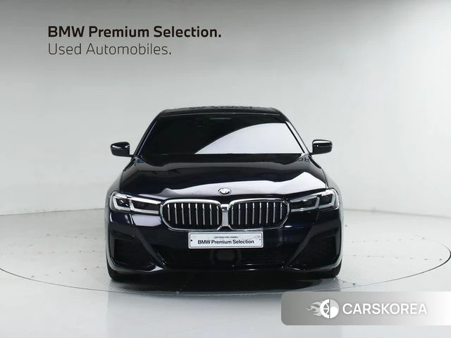 BMW 5 Series (G30) id 3884266 из Кореи 12