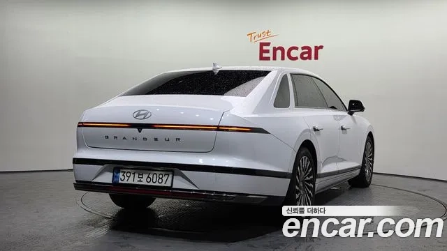 Hyundai Grandeur Hybrid (GN7) id 2943582 из Кореи 12