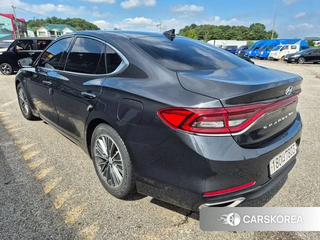 Hyundai Grandeur IG Hybrid id 3198521 из Кореи 11