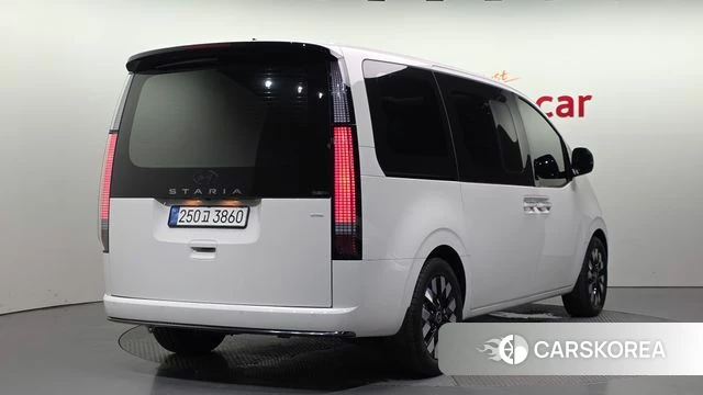 Hyundai Staria id 4400424 из Кореи 12