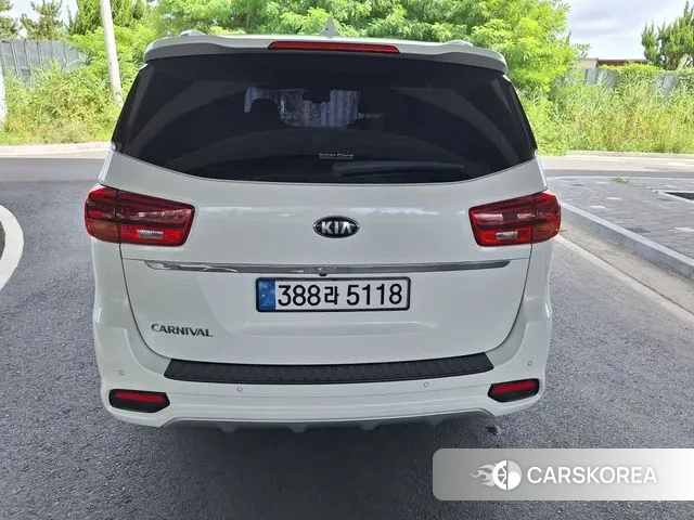Kia The New Carnival id 3045187 из Кореи 11
