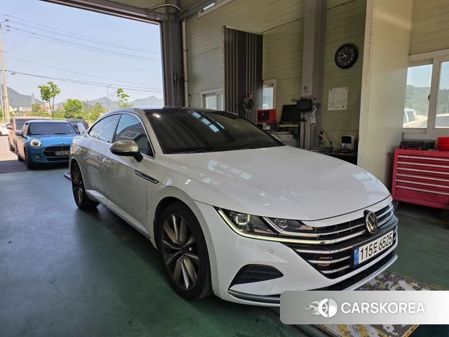 Volkswagen Arteon 2022 Белый из Кореи, фото 2