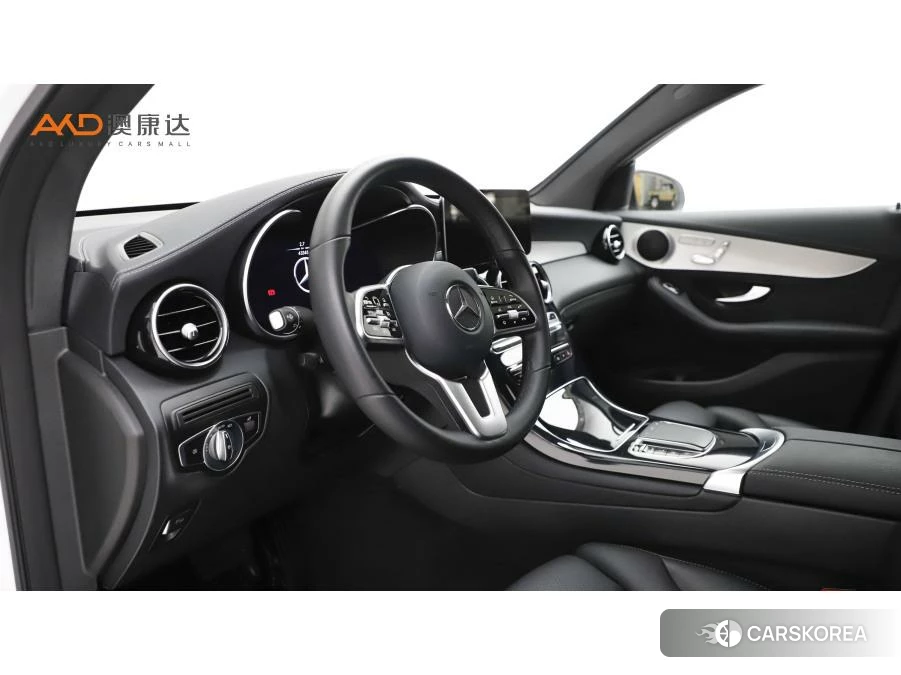 Mercedes-Benz GLC Coupe 2021 Белый из Китая, фото 2