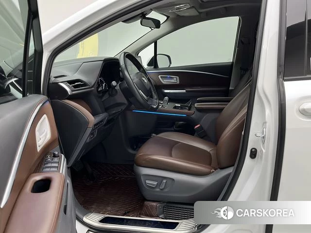 Toyota Saina id 4272875 из Китая 12