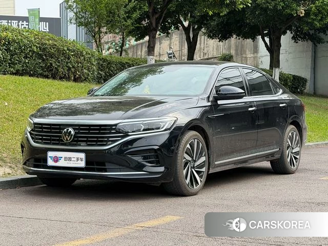 Volkswagen Passat 2024 Черный из Китая, фото 5