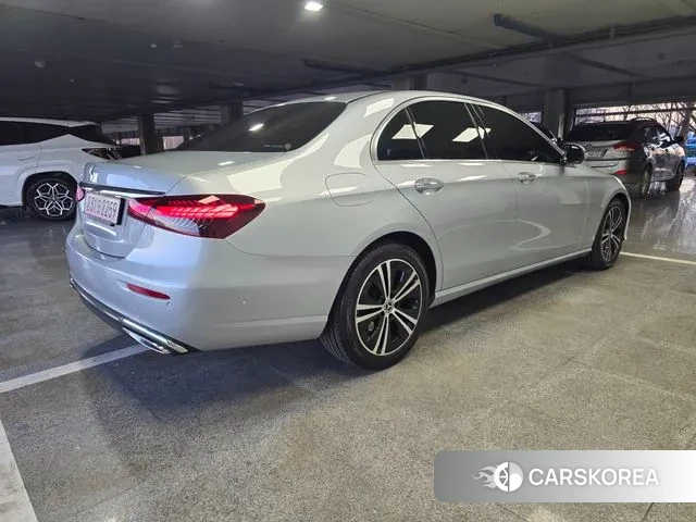 Mercedes-Benz E-Class W213 id 3577036 из Кореи 12