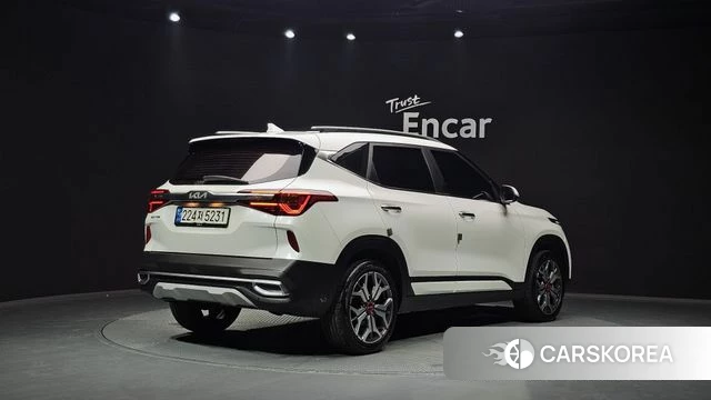 Kia Seltos id 4624696 из Кореи 12