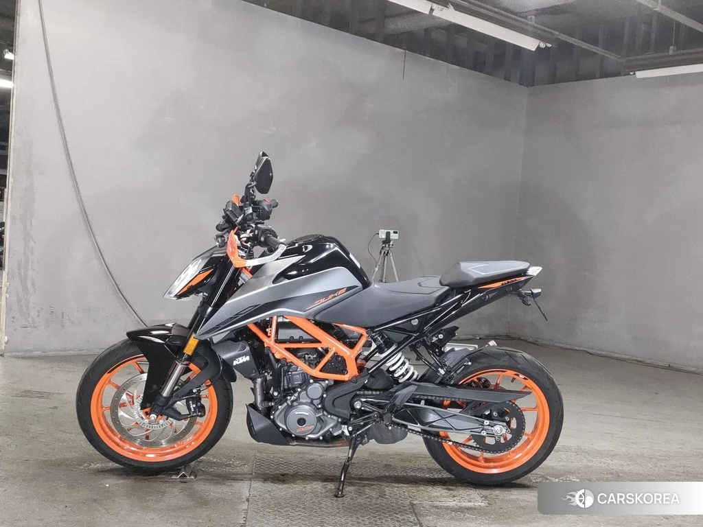 Проданный KTM 390 DUKE 2021 из Японии, фото 2