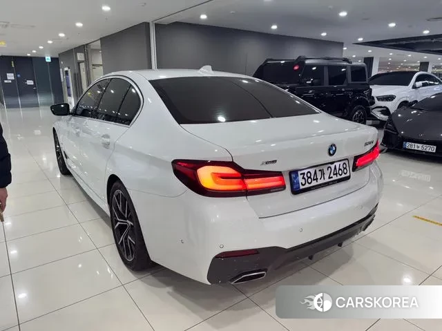 BMW 5 Series (G30) id 3405996 из Кореи 10