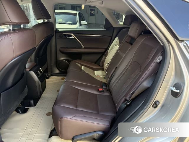 Lexus RX id 4272468 из Китая 10