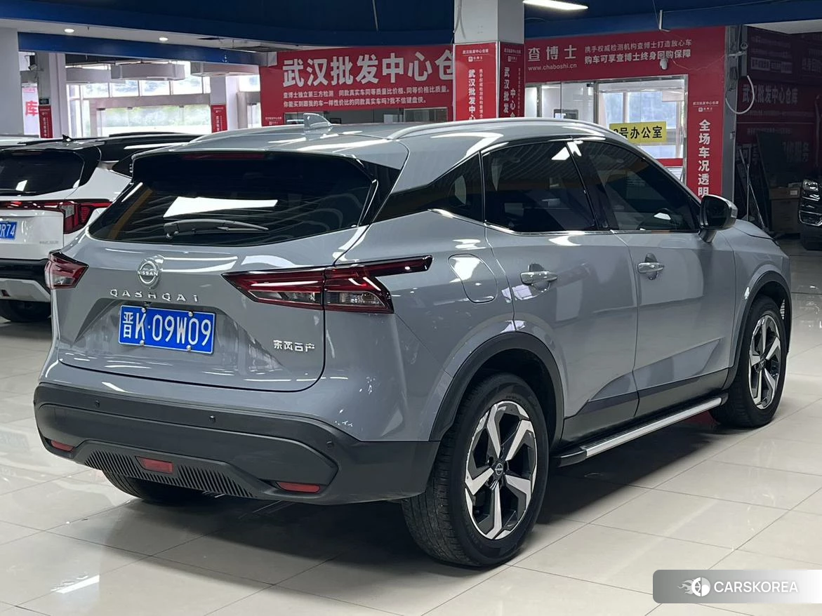 Nissan Qashqai 2023 Темно-серый из Китая, фото 4