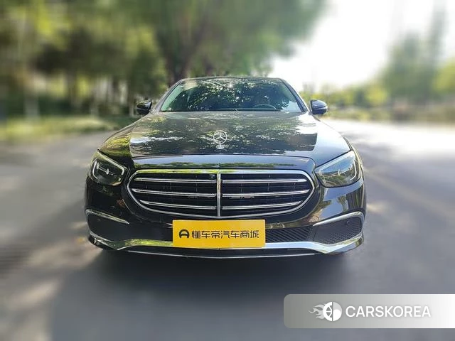 Mercedes-Benz E-class 2021 Черный из Китая, фото 2