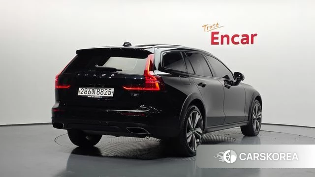 Volvo V60 Cross-Country 2nd Generation id 3885578 из Кореи 12