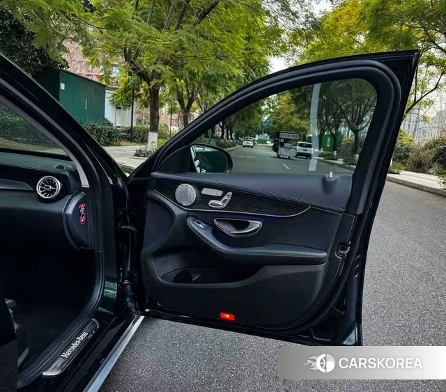 Mercedes-Benz Class C id 4328472 из Китая 12