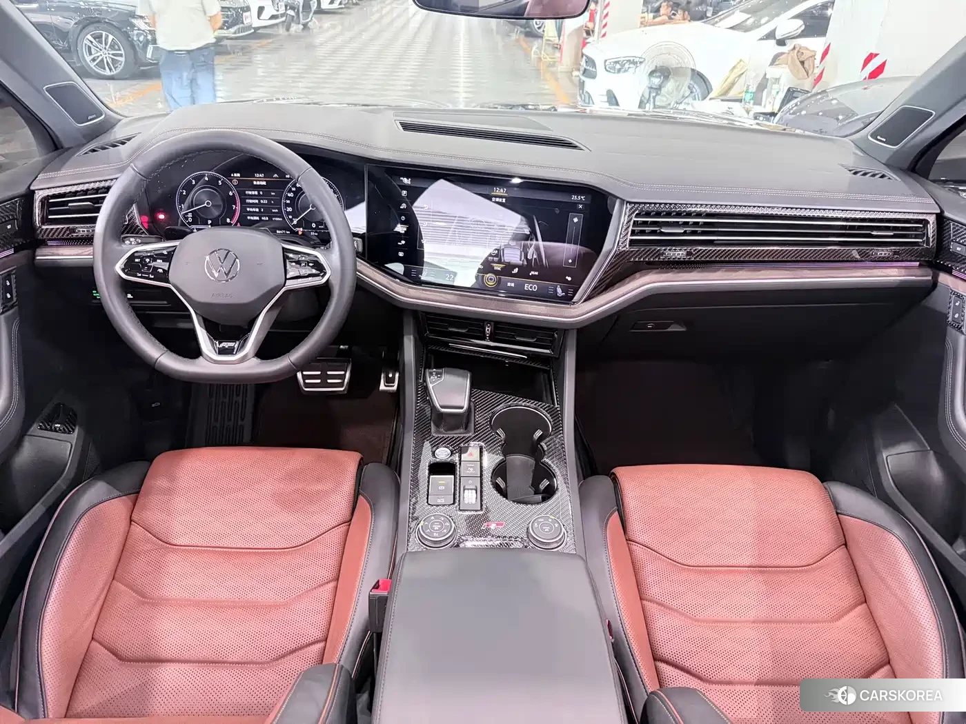 Volkswagen Touareg id 4600383 из Китая 12