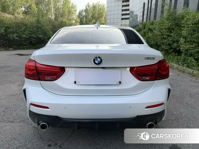 BMW 1 series 2023 Белый из Китая, фото 2