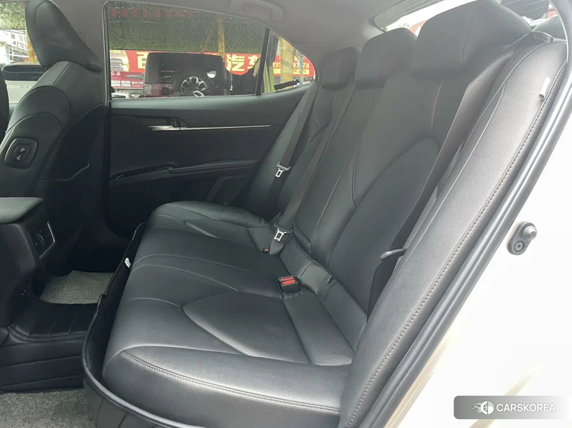 Toyota Camry id 4420805 из Китая 12
