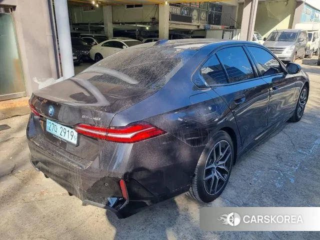 BMW i5 (G60) id 3599422 из Кореи 12