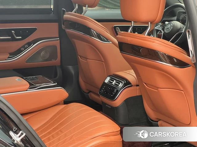 Mercedes-Benz S-class 2021 Черный из Китая, фото 2