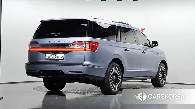 Lincoln Navigator 4th generation id 4496422 из Кореи 12