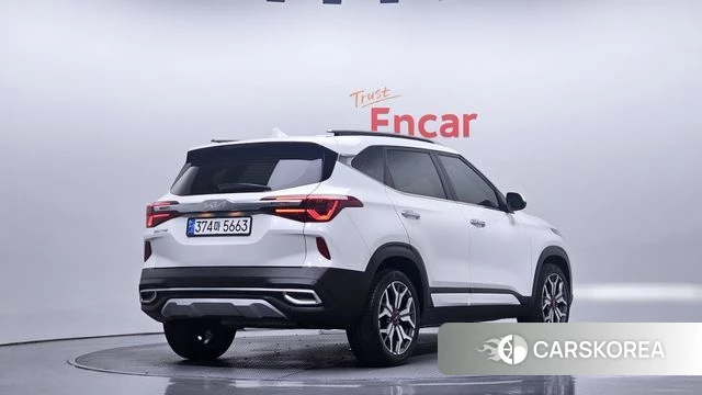 Kia Seltos id 4018361 из Кореи 12